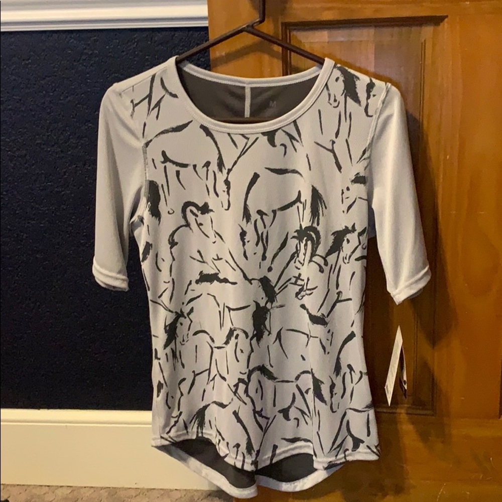 Kerrats Women’s Cool Down Tech Tee size M NWT